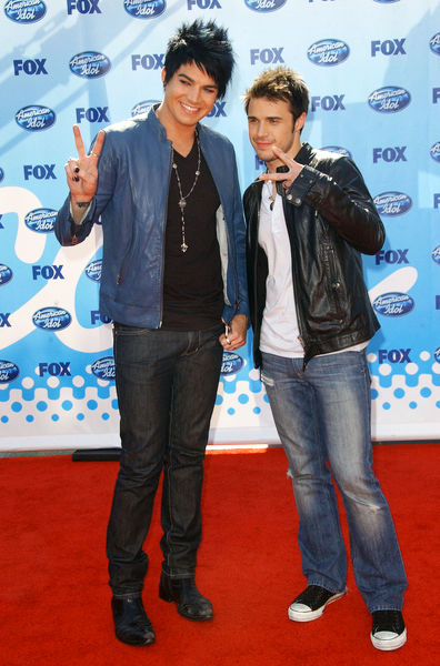 Adam Lambert, Kris Allen<br>2009 American Idol Finale - Arrivals