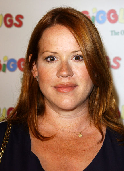 Molly Ringwald<br>Giggles 'N' Hugs Mommy And Me Gift Dinner