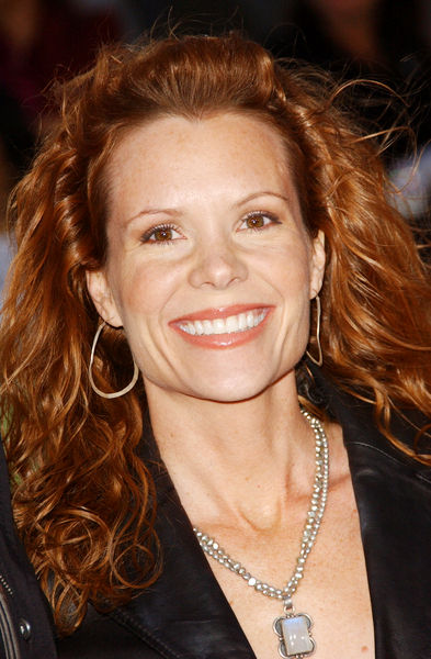 Robyn Lively<br>