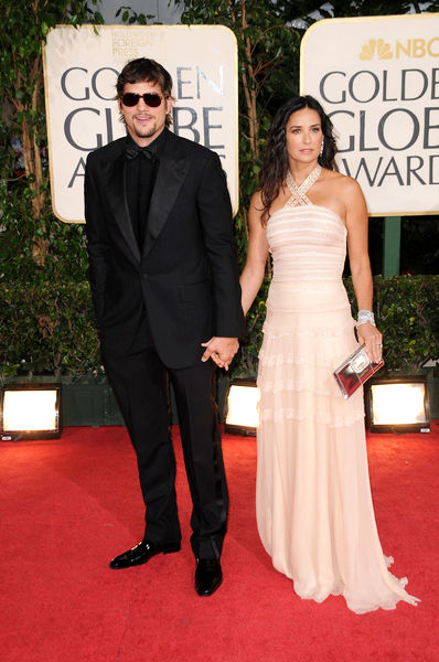 Ashton Kutcher, Demi Moore<br>66th Annual Golden Globes - Arrivals