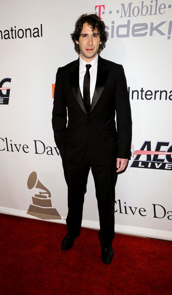 Josh Groban<br>51st Annual GRAMMY Awards - Salute to Icons: Clive Davis - Arrivals