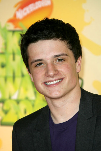 Josh Hutcherson<br>Nickelodeon's 2009 Kids' Choice Awards - Arrivals