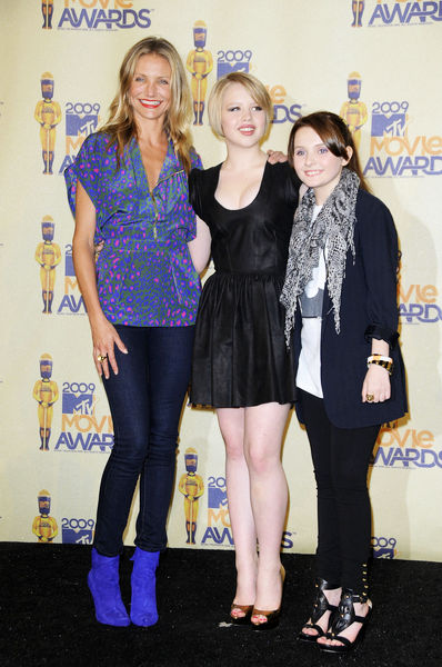 Cameron Diaz, Sofia Vassilieva, Abigail Breslin<br>18th Annual MTV Movie Awards - Press Room