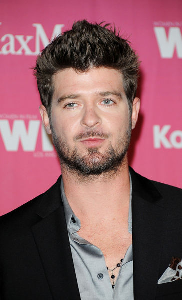 Robin Thicke<br>Women In Film 2009 Crystal + Lucy Awards - Arrivals