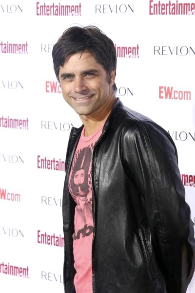 John Stamos And Rebecca Romijn Wedding. John Stamos