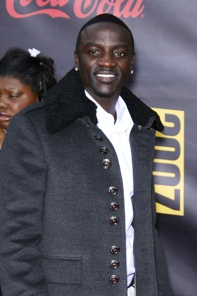 Akon<br>2007 American Music Awards - Red Carpet