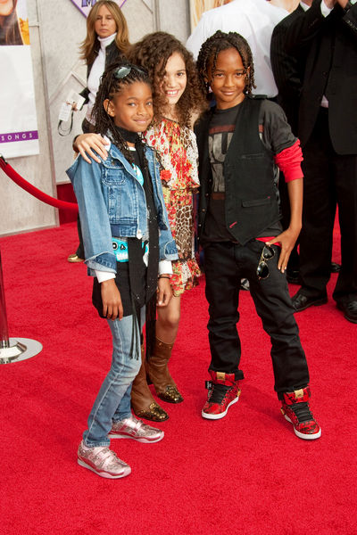 Jaden Smith, Madison Pettis, Willow Smith<br>