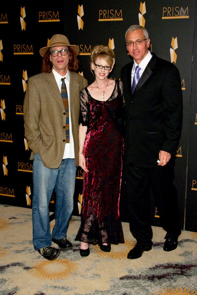 Bob Forrest, Dr. Drew Pinsky, Shelly Sprague<br>2009 PRISM Awards - Arrivals