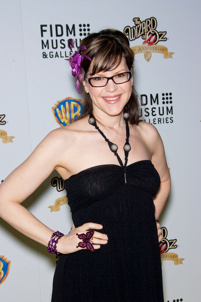 Lisa Loeb<br>The Wizard of OZ Exhibition Opening Night Gala - Arrivals