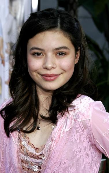 Miranda Cosgrove<br>Yours, Mine and Ours World Premiere - Arrivals