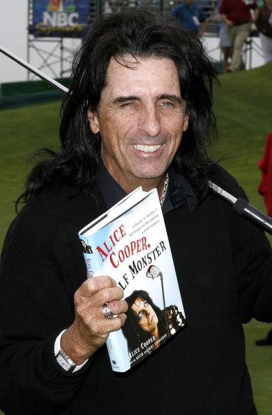 Alice Cooper<br>9th Annual Michael Douglas & Friends Celebrity Golf Tournament