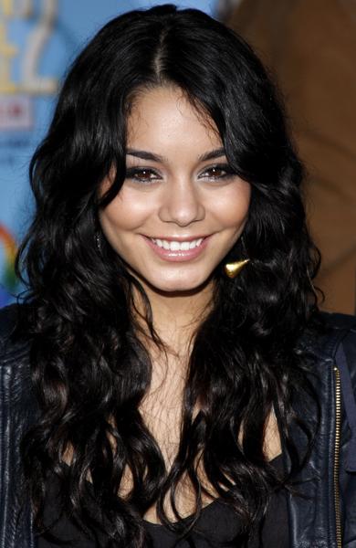 Vanessa Hudgens Addresses Nude Pictures, Finally Vanessa Hudgens Addresses Nude Pictures, Finally