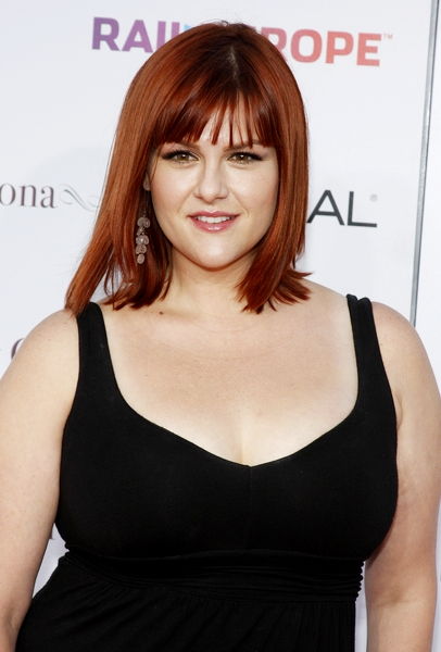 Sara Rue<br>