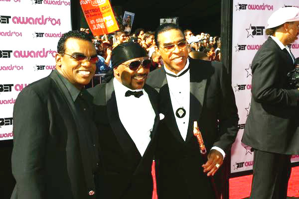 Isley Brothers<br>2004 BET Awards Red Carpet