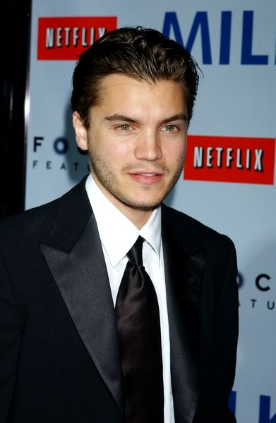 Emile Hirsch<br>