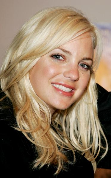 anna faris plastic surgery lips. anna faris plastic surgery lips. hot images Anna Faris 0033 anna faris