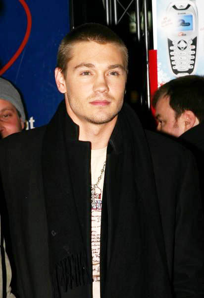 Chad Michael Murray<br>Cast Of One Tree Hill Special Appearance At F.Y.E.