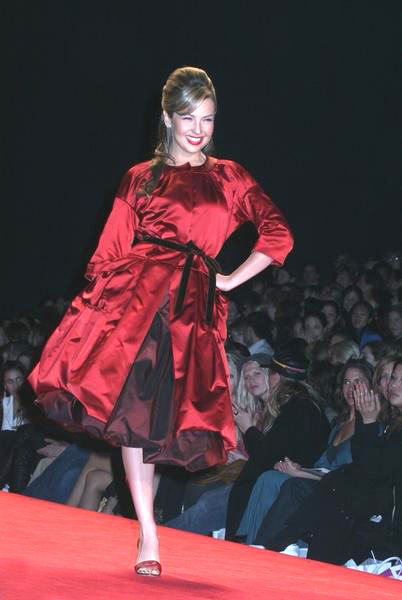 Thalia<br>Olympus Fashion Week Fall 2006 - Heart Truth Red Dress Collection Show
