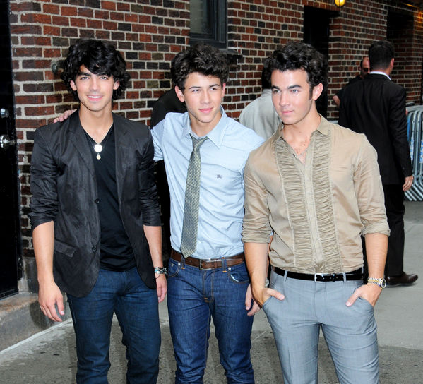 Jonas Brothers<br>The Late Show with David Letterman - June 11, 2009 - Arrivals