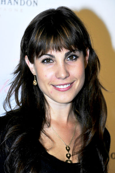 Carly Pope couple