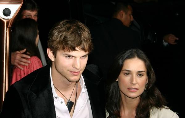 Demi Moore, Ashton Kutcher<br>Guess Who Los Angeles Premiere - Arrivals