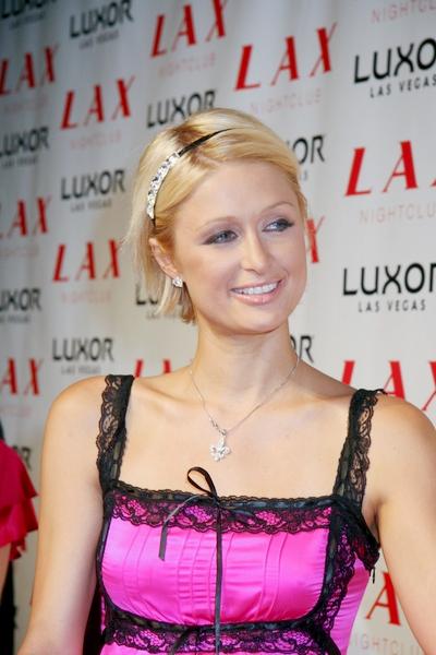 clothes hiltons paris. Paris Hilton