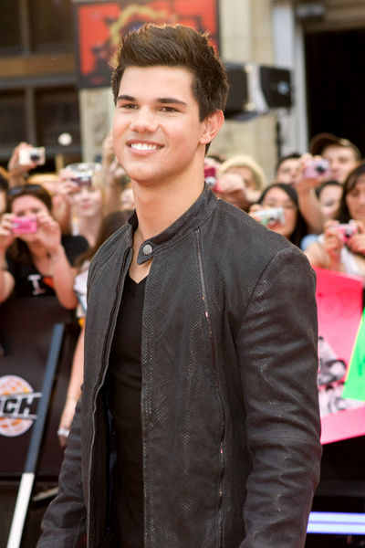 Taylor Lautner<br>2009 MuchMusic Video Awards - Red Carpet Arrivals