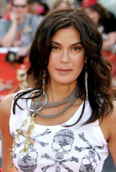 Teri Hatcher<br>Pirates of the Caribbean: At World's End World Premiere