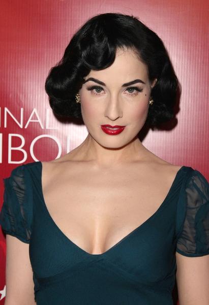 Dita Von Teese<br>Frederick's of Hollywood 2008 Spring Collection Fashion Show - Red Carpet