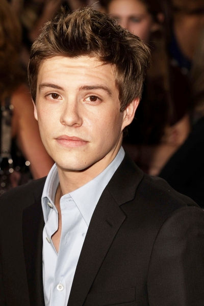 Xavier Samuel<br>