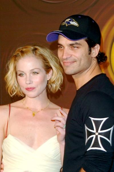 christina applegate husband