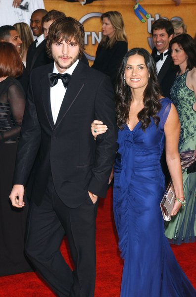 Ashton Kutcher, Demi Moore<br>13th Annual Screen Actors Guild Awards - Arrivals