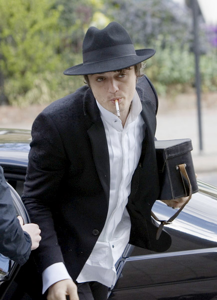 Pete Doherty<br>Pete Doherty leaving the Thames Magistrates Court after a review hearing on April 18, 2007