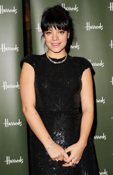 Lily Allen<br>Harrods Winter Sale Opening - December 28, 2007