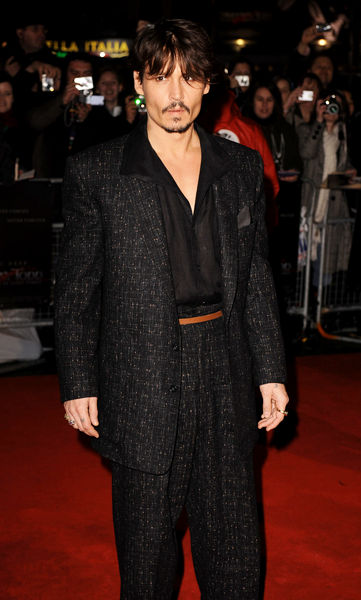 Johnny Depp has shown his interest to make a cameo in