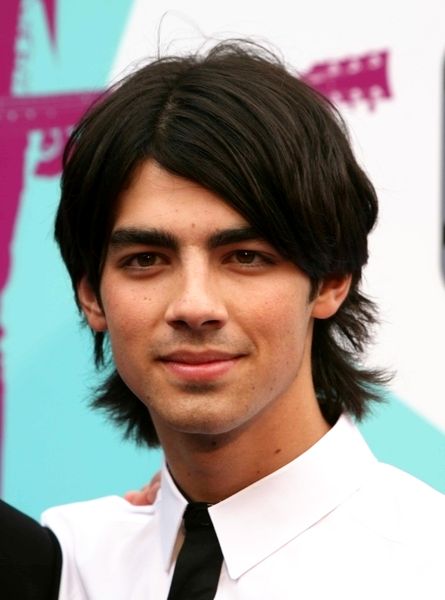 joe jonas smiling