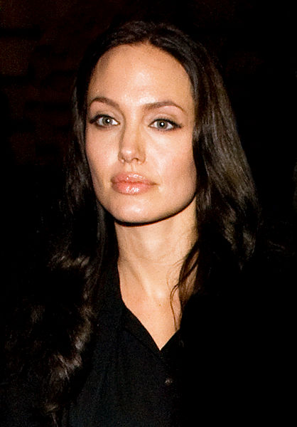 Angelina Jolie<br>