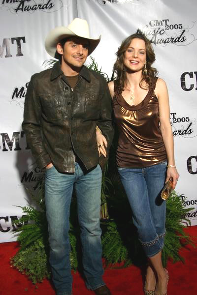 brad paisley and wife kimberly. Brad Paisley, Kimberly