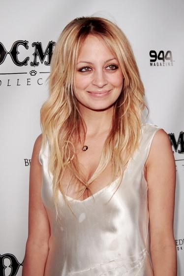 nicole richie long bob. nicole richie bob haircut.