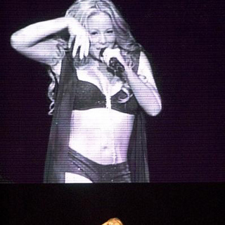 The Emancipation of Mimi Tour at Chicago's United Center