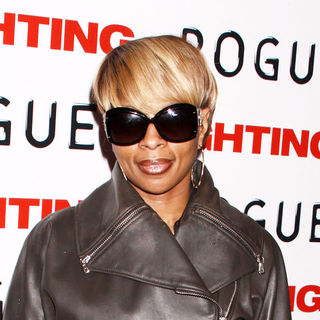 Mary J. Blige in "Fighting" New York Premiere - Arrivals