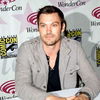 Brian Austin Green in 2008 Wonder Con Day Three