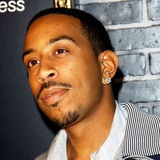 Ludacris in Verizon and People Honor Timbaland