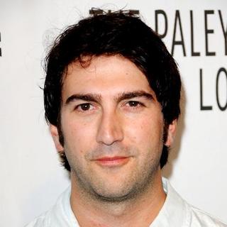 Josh Schwartz in The 25th Annual William S. Paley Television Festival: An Evening with Chuck - Arrivals