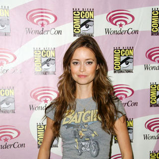 Summer Glau in Wonder Con - Day 3