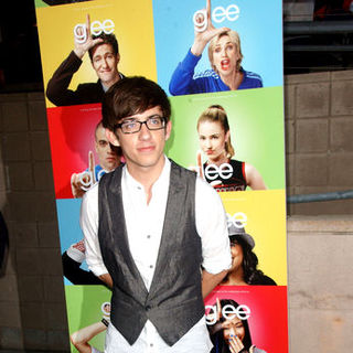 Kevin McHale in "Glee" Los Angeles Premiere Event - Arrivals