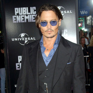 Johnny Depp in 2009 Los Angeles Film Festival - "Public Enemies" Premiere - Arrivals