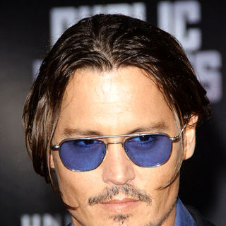Johnny Depp in 2009 Los Angeles Film Festival - "Public Enemies" Premiere - Arrivals