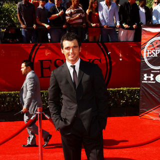 Tony Dovolani in 17th Annual ESPY Awards - Arrivals