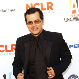 John Leguizamo in 2009 NCLR ALMA Awards - Arrivals